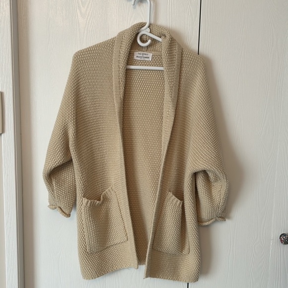 Jillian Harris x the Skinny Erinn cardigan - Picture 1 of 3